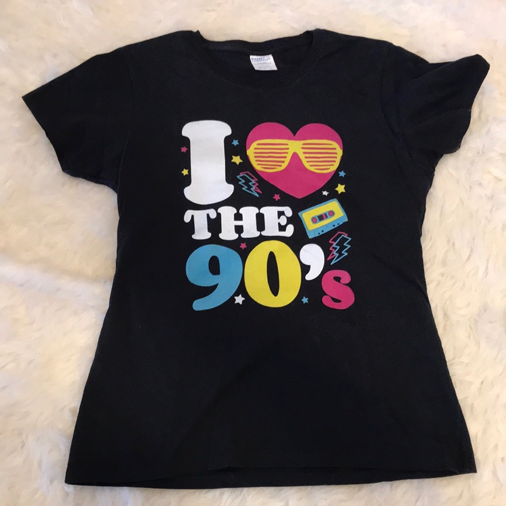 I love the 90s black multi color shirt